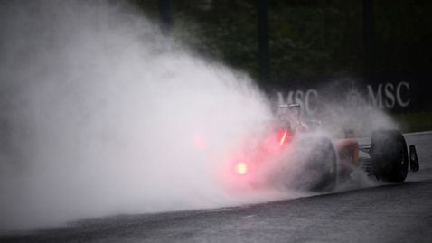  Пирели ще работи върху нови гуми за мокро през зимата 