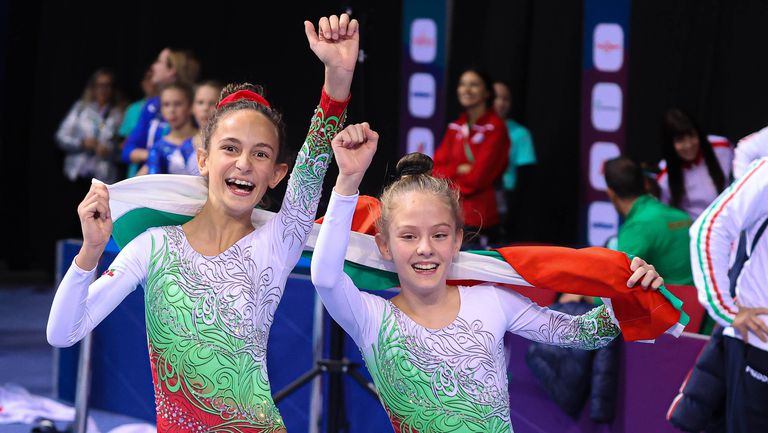 Мирела Косева и Сияна Павлова спечелиха сребърни медали в синхронните