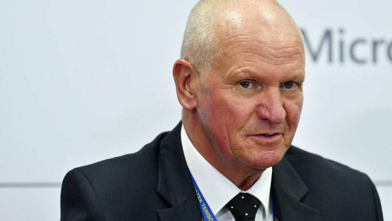 Председателят на полската тенис асоциация (ПТА) Мирослав Скшипчински  подаде оставка