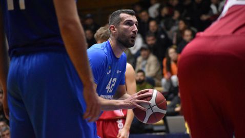  Играч на кръга - Златин Георгиев 