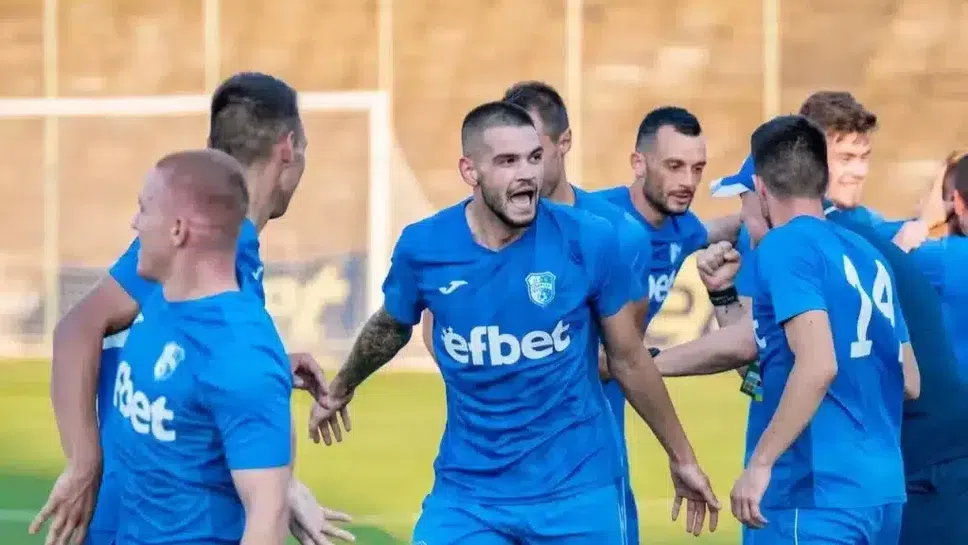 Спартак (Плевен) без четирима срещу Беласица