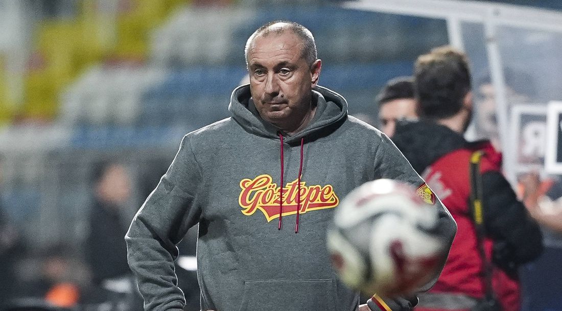 Мъри Стоилов похвали играта на Гьозтепе в защита, но не приема нервното поведение в мача с Коджаелиспор