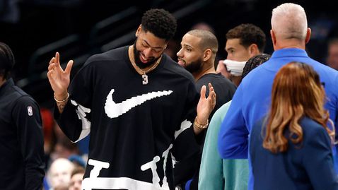 Антъни Дейвис близо до завръщане в игра за Далас