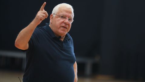 Пини Гершон събира талантливи юноши до 18 години на национален камп