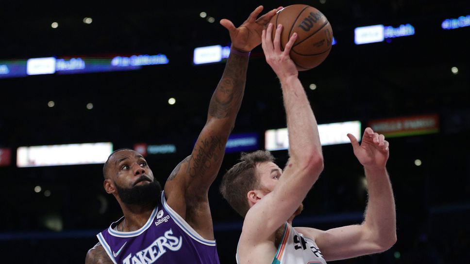 "Шпорите" на Грег Попович се подиграха с ЛА Лейкърс