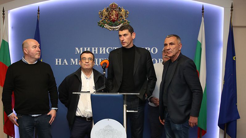 Появи се светлина в тунела за ОСК ЦСКА