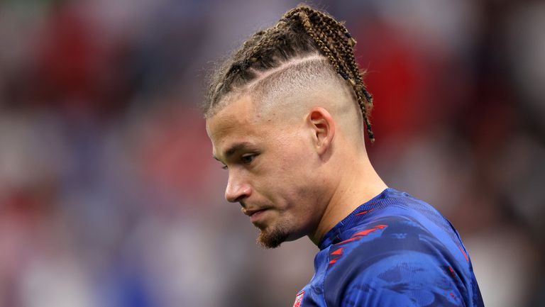 Английския национал Калвин Филипс е допуснал да качи килограми по