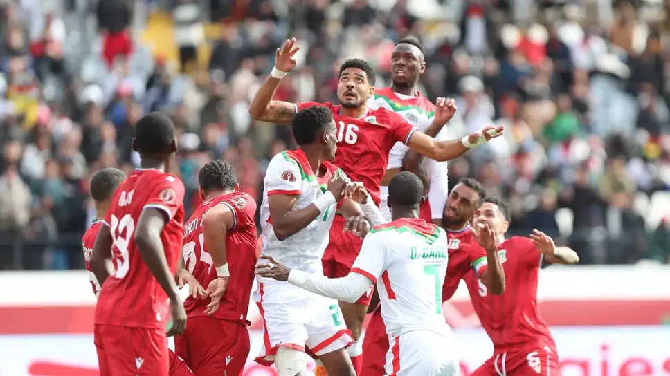 Буркина Фасо постигна изключително драматичен успех 2 1 над Екваториална