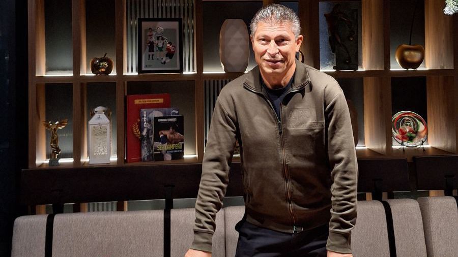 Бала пожела на всички здраве, мир и топлина