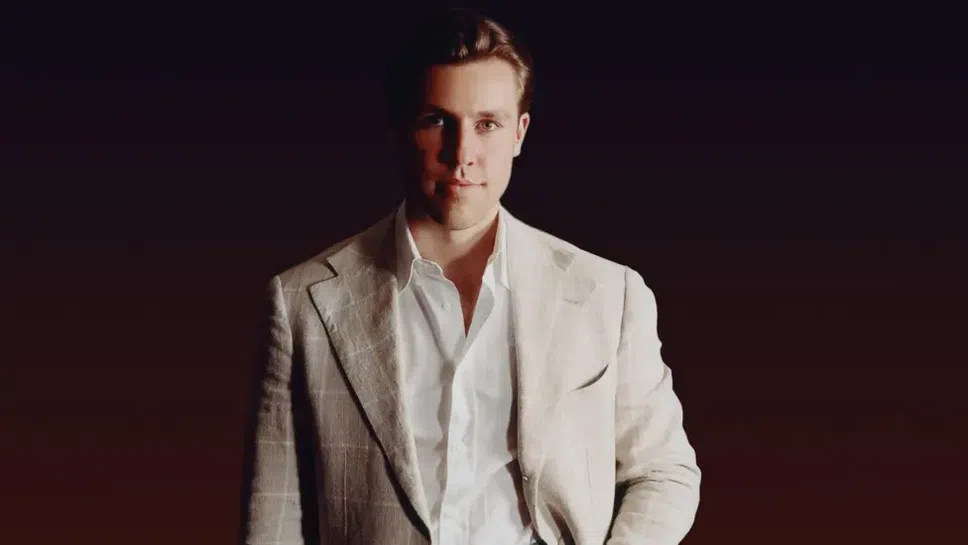 В скорошно интервю за BBC Максимилиан Мартин заяви че имиджът