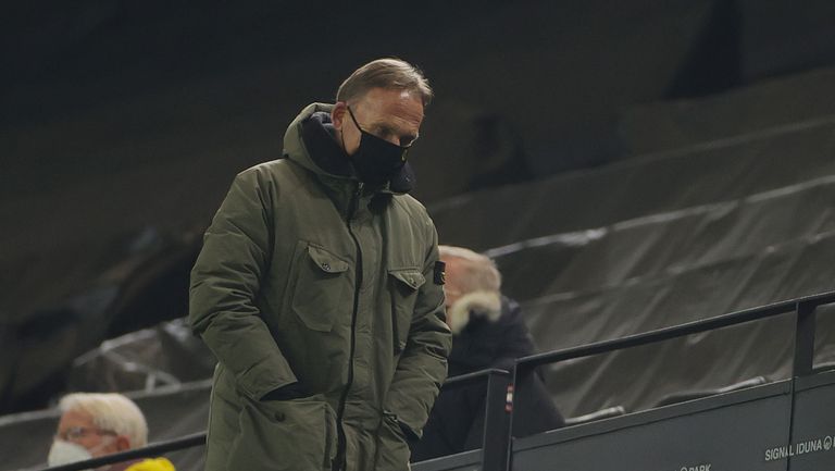  Директорът на Борусия (Д): Стига ограничавания, към този момент няма никаква логичност 