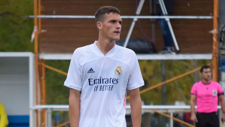 Реал Мадрид е отказал предложение на Базел за 19 годишния си