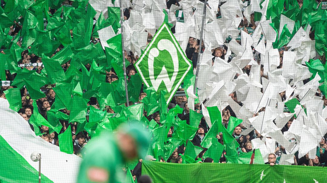 Адаши от Дания с опит в Бундеслигата са фаворити за нов треньор на Вердер