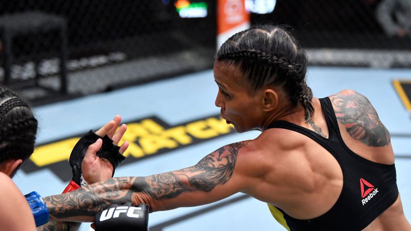 Бивша състезателката UFC бе арестувана и обвинена в трафик на наркотици