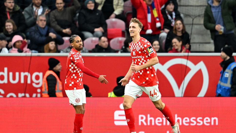 Майнц 05 удари Щутгарт и още повече завърза битката за топ 4
