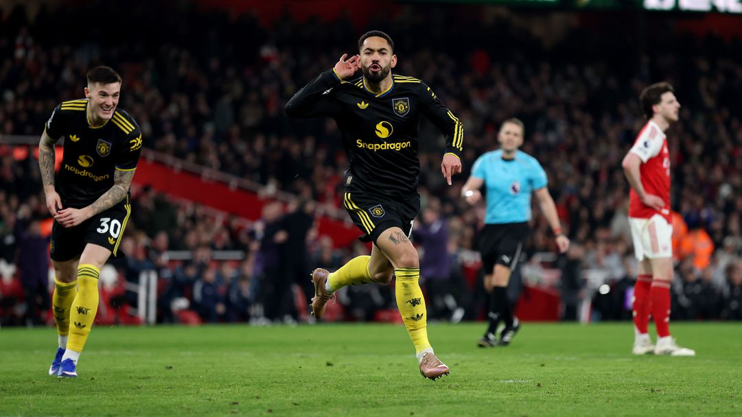 Възраждането на Манчестър Юнайтед донесе отчаяние на Арсенал