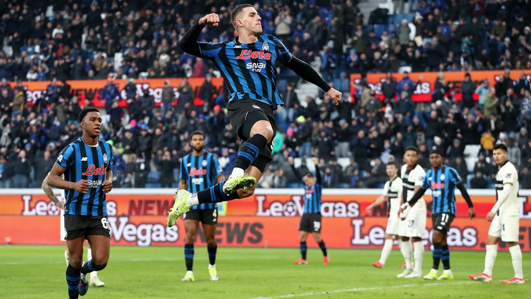 Аталанта продължи подема си в Серия "А" с погром над Парма