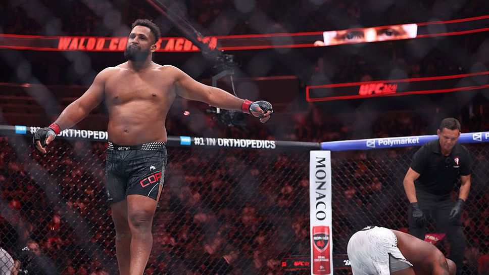 Уалдо Кортес Акоста продължи победната си серия с впечатляващ нокаут