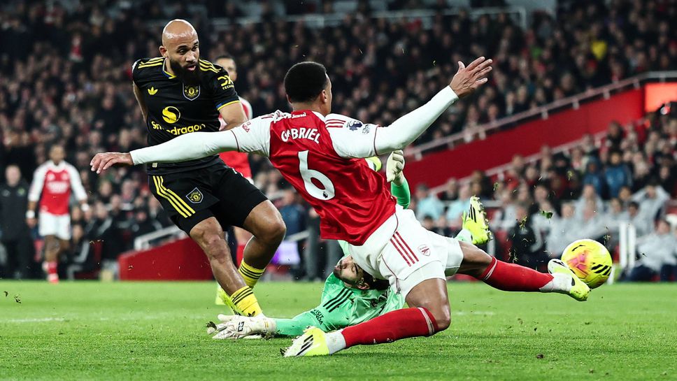 Арсенал 1:1 Ман Юнайтед, равенство на почивката