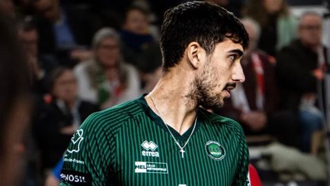 Супер Венислав Антов с 22 точки, Туркоа с тежка загуба във Франция