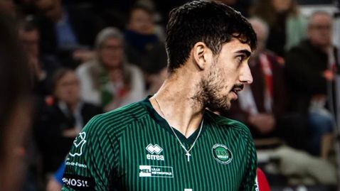 Супер Венислав Антов с 22 точки, Туркоа с тежка загуба във Франция