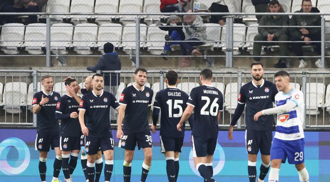 Динамо (З) разгроми отбора на Шопов и се възползва от провала на Хайдук