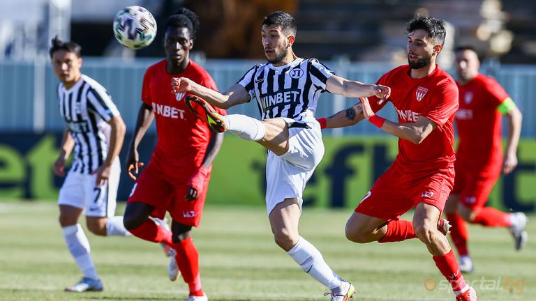  Ас на Локомотив (Пд) навън за ЦСКА - София и пловдивското дерби 