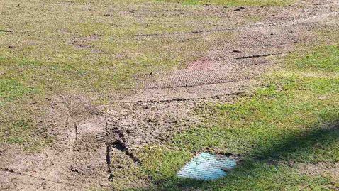 Левски пусна кадри на калния терен в Бистрица