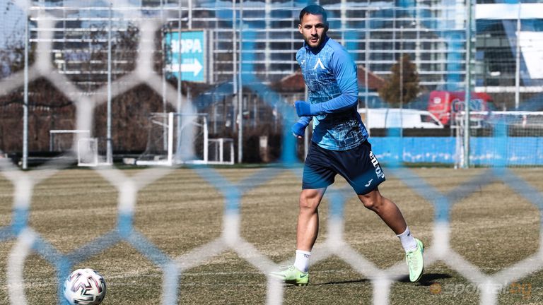  Радослав Цонев към този момент е изиграл последния си мач за Левски? 