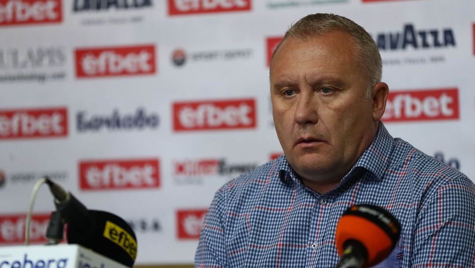 Белия: Чака ни доста сериозен двубой с Левски, зарядът е по-различен