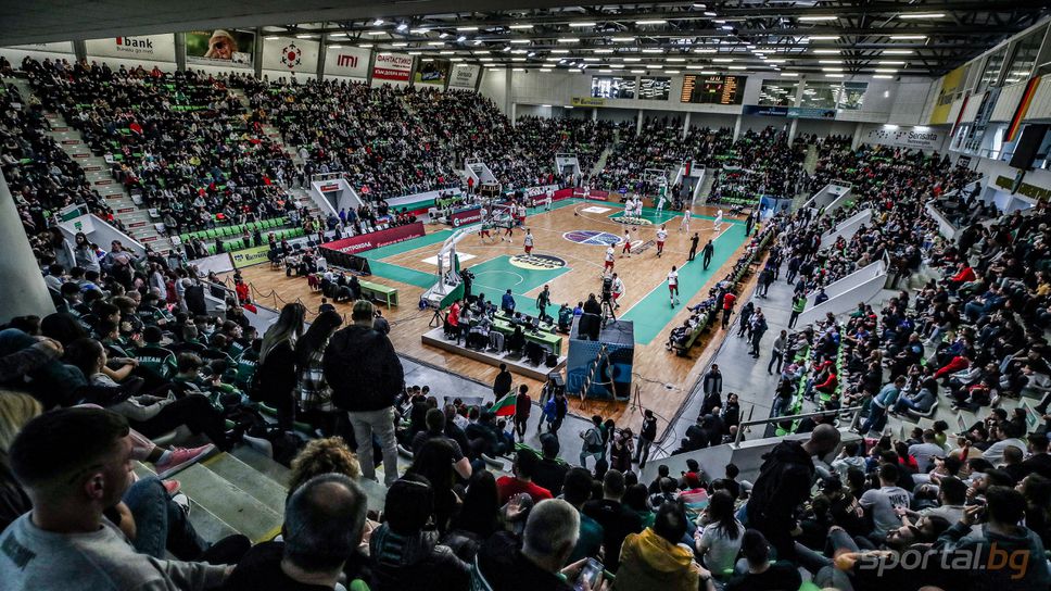 Първо в Sportal.bg! Апоел Тел Авив ще играе част от Евролига мачовете си в Ботевград