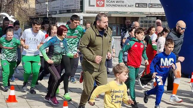 В Кюстендил започна международен крос Кюстендил Организатори на спортната изява
