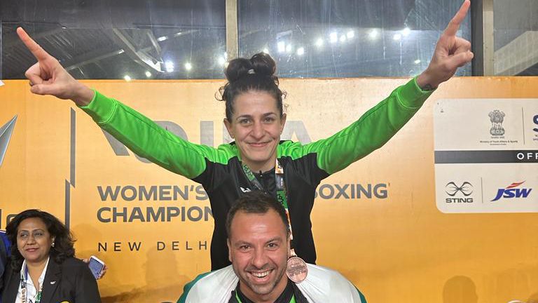 Страхотно! Светлана Каменова с бронз от Световното първенство в Ню Делхи
