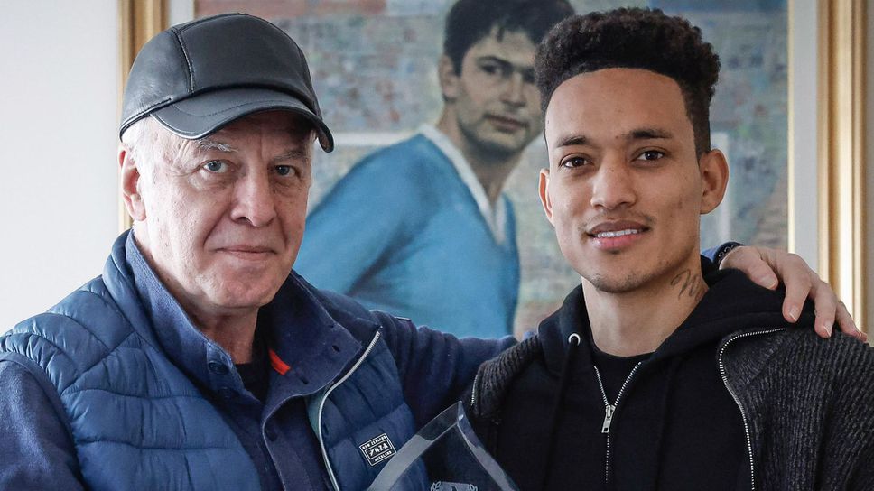 Наско Сираков със страхотен жест към Цунами