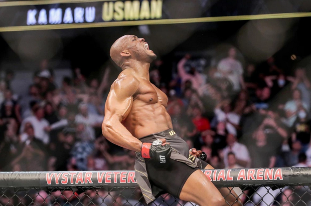 Триумфът на Камару Усман на UFC 261 🥊