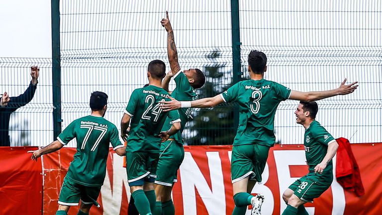 0 Копирано От Сдружение Професионален футболен клуб Ботев Враца