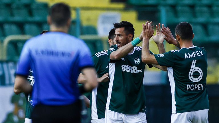 Звездата на Станислав Манолев коментира победата на тима с 2 1