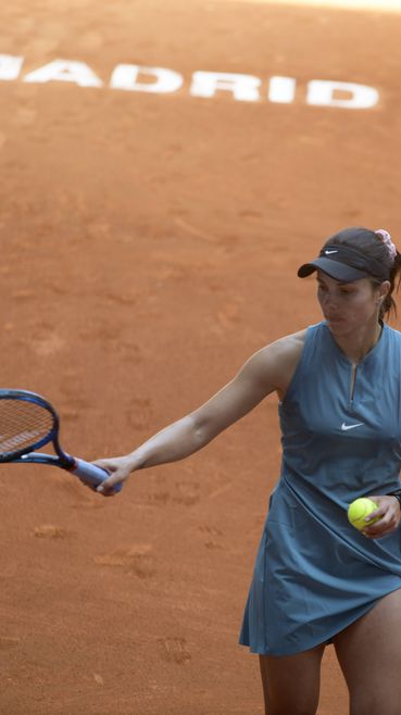 Виктория Томова отпадна в първия кръг на турнира в Руан