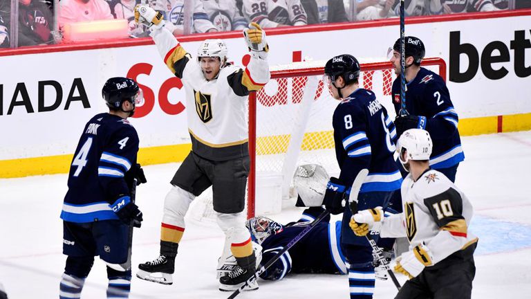 Шампионът в Западната конференция в редовния сезон Лас Вегас е