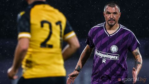  Божинов ще играе на шампионата за Любо, ЦСКА и Левски осигуриха фланелките 