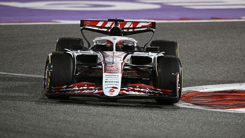  Как Хаас надскочи упованията на Естебан Окон 