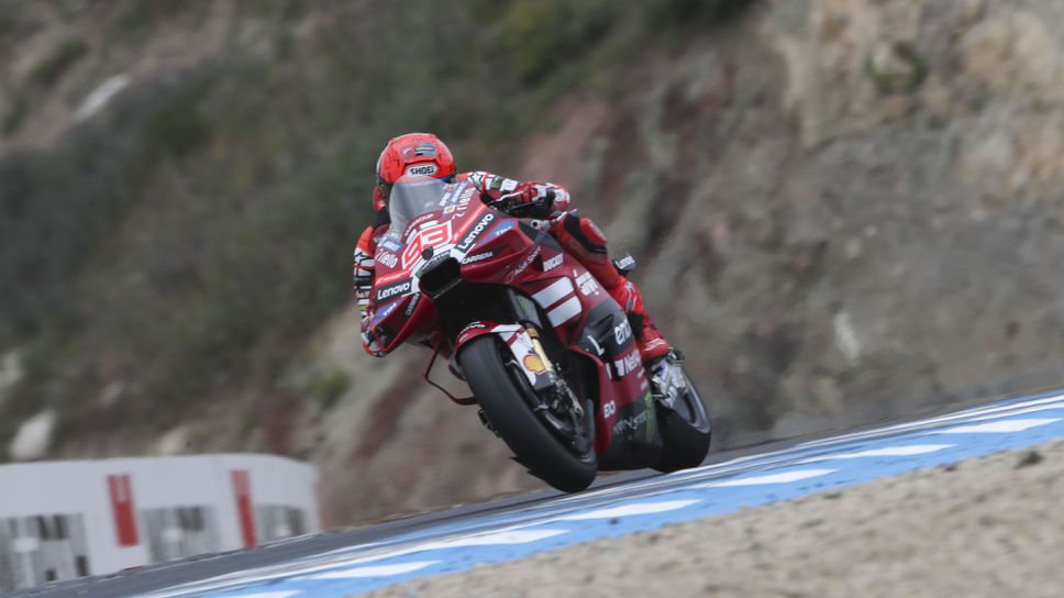 Марк Маркес не очаква да се бори за местата на подиума на "Херес"