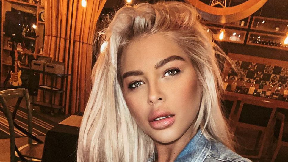 Андреа облече булчинска рокля😳