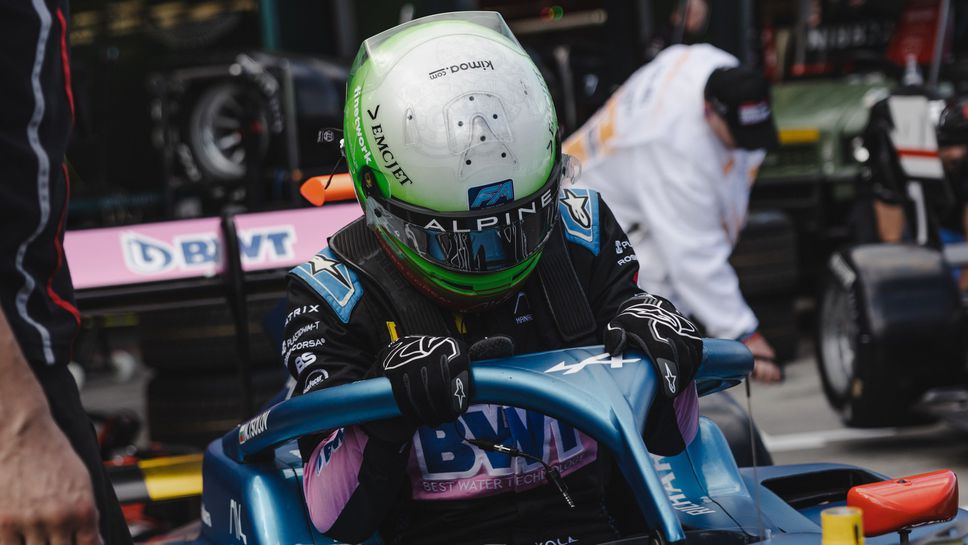 Цолов започна уикенда в Топ 20