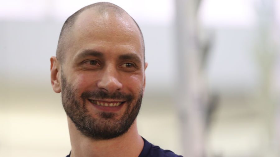 Алианц (Милано) представя Матей Казийски в понеделник