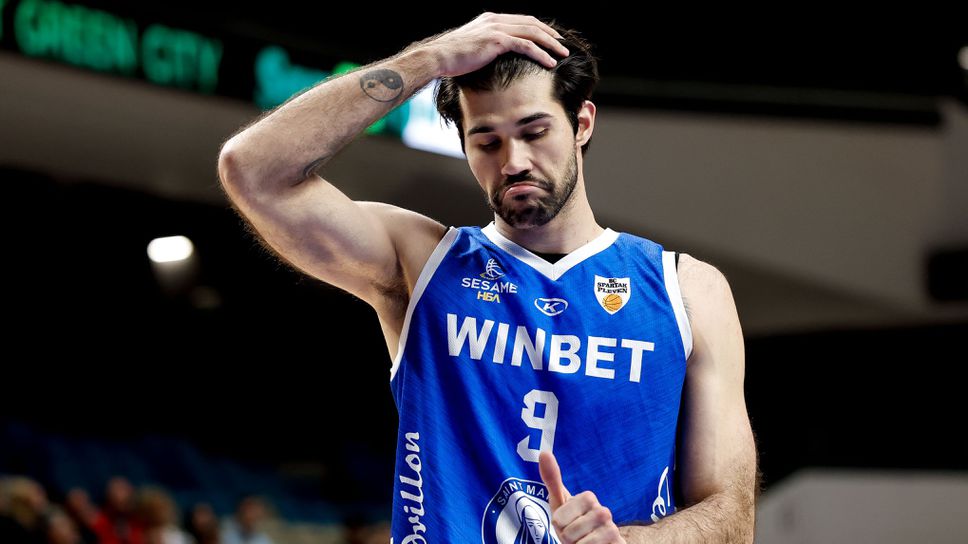 Спартак Плевен приема днес от 18 30 часа в зала Балканстрой