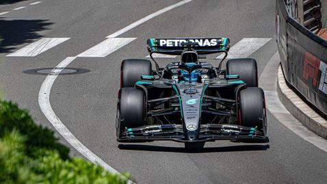  От Мерцедес не изключиха опцията да заложат на някоя щура тактика в Монако 