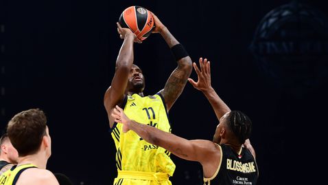 Найджъл Хейс-Дейвис стана MVP на Финалната четворка