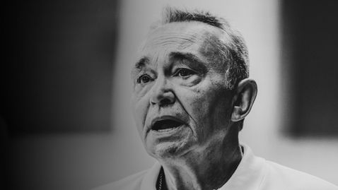  Почина селекционерът на женския народен тим по хандбал 