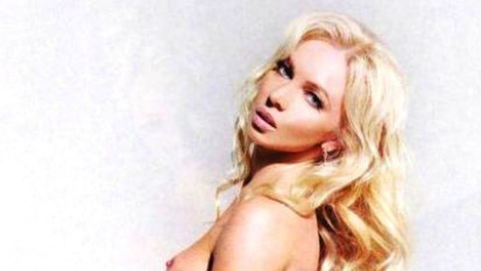 Олимпийска шампионка свали всичко заради Playboy (ГАЛЕРИЯ)